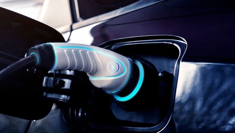 Charger Daya Mobil Listrik