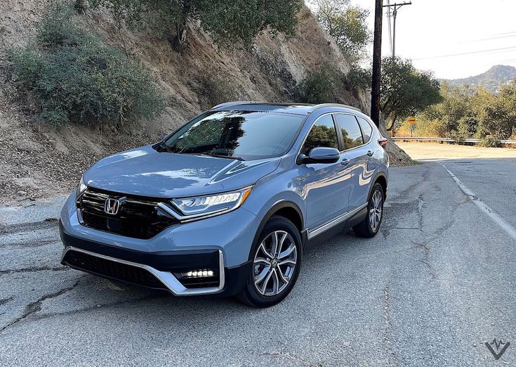 Alasan Mobil Hybrid Cocok di Indonesia