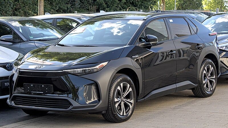 Rekomendasi Bengkel Mobil Toyota bZ4X Terdekat dan Bersertifikasi ISO