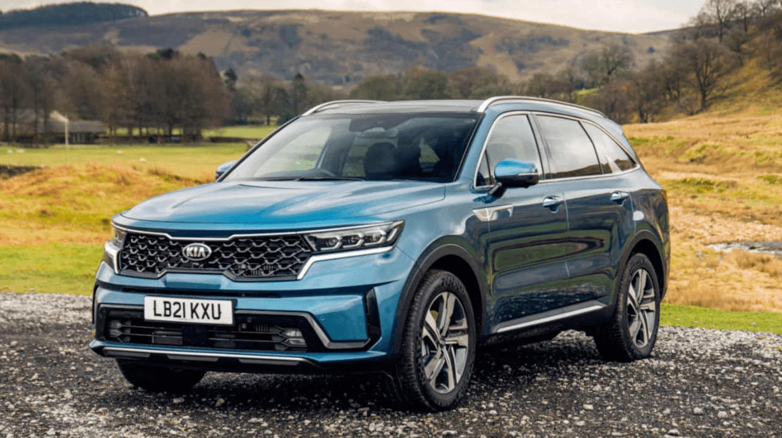 Mobil Hybrid 7 Seater