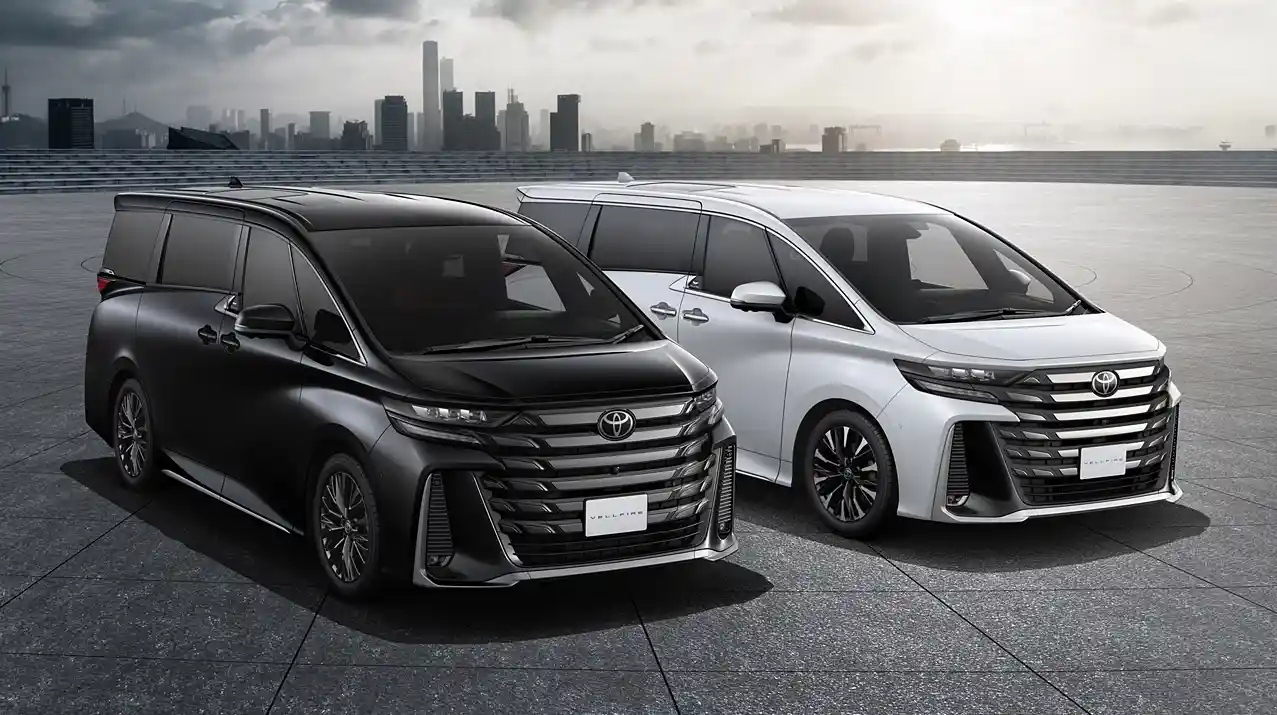 Perbedaan Alphard Hybrid dan Biasa